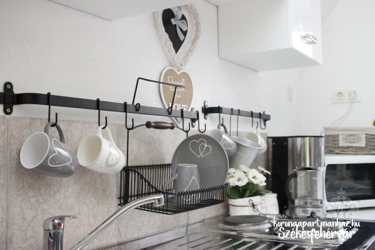 Korona Apartman Székesfehérvár Екстериор снимка