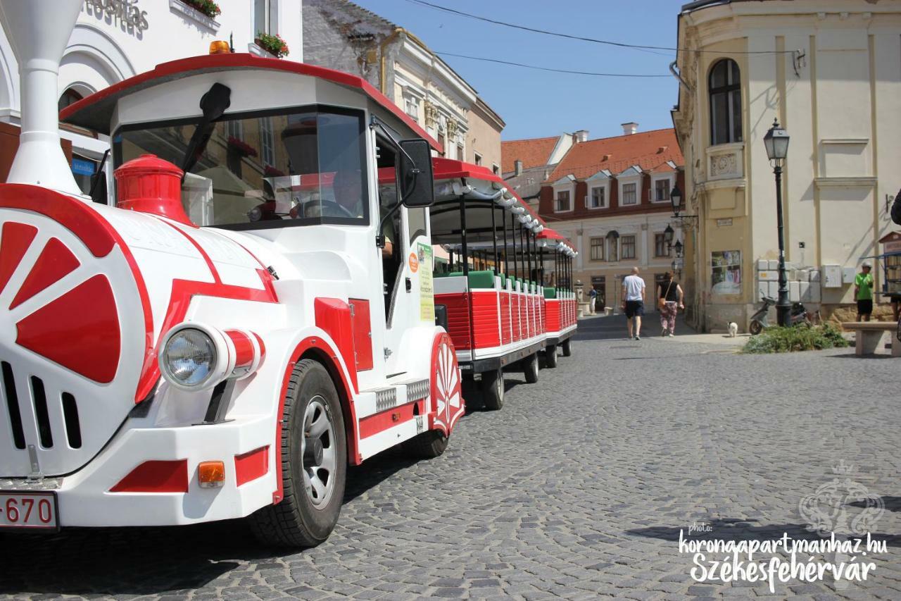 Korona Apartman Székesfehérvár Екстериор снимка