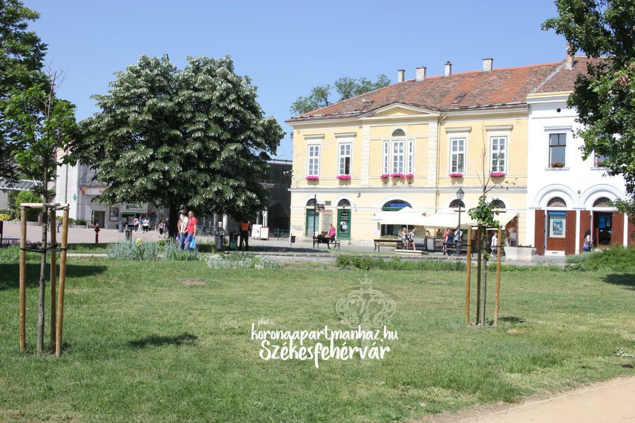 Korona Apartman Székesfehérvár Екстериор снимка